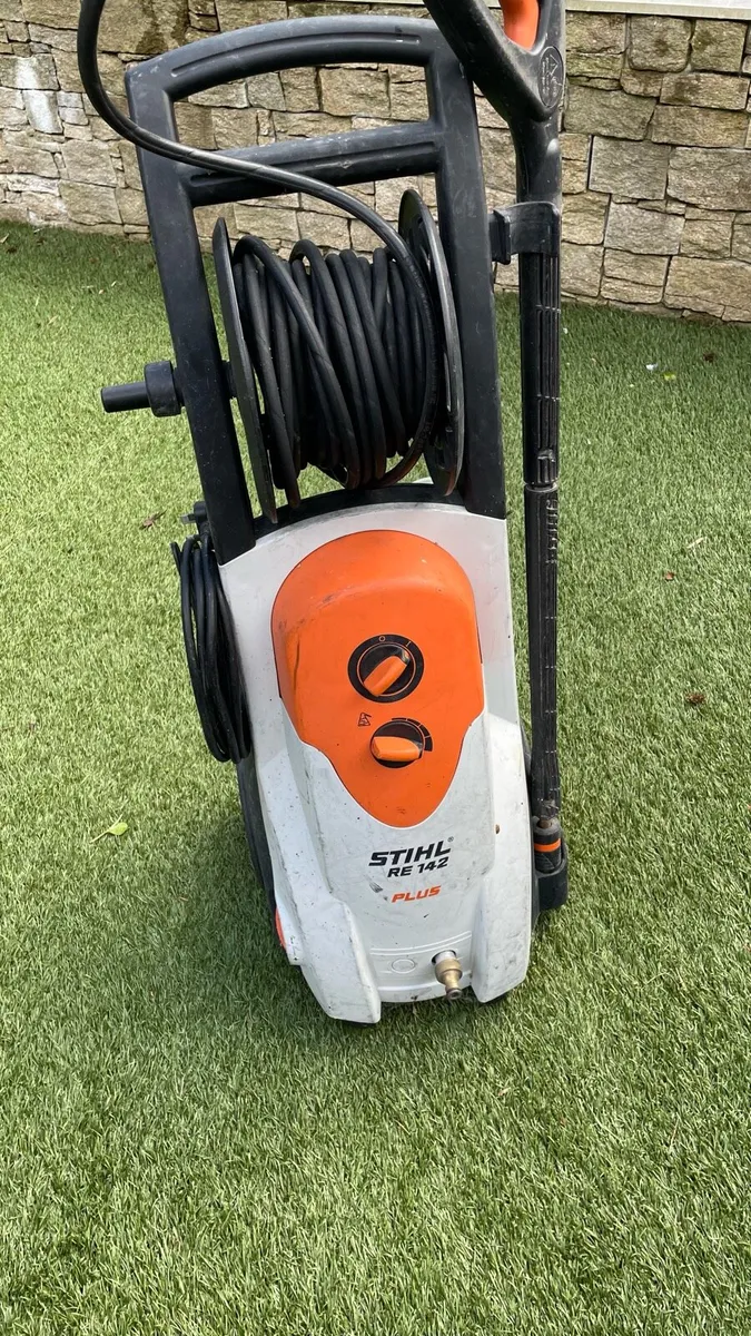 Power washer - Image 1