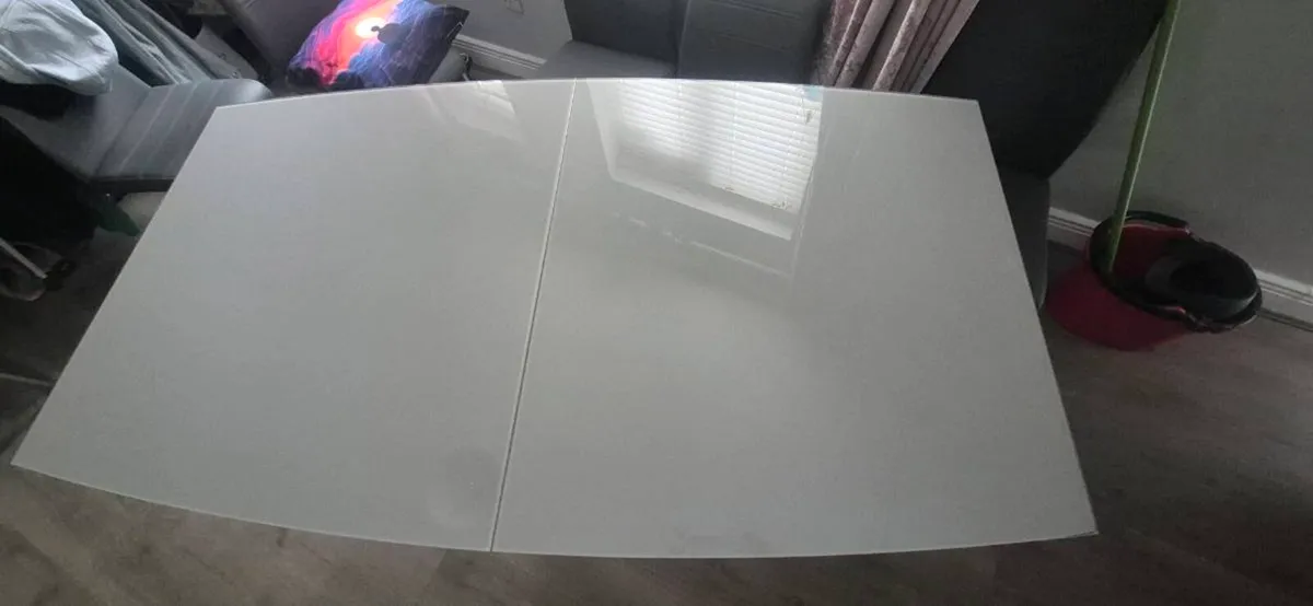 Extendable Dining table - Image 4