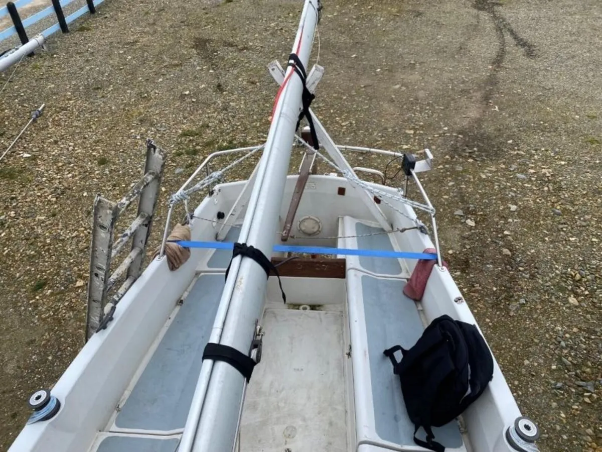 Sailing Boat - Van de Stadt Pandora International - Image 4