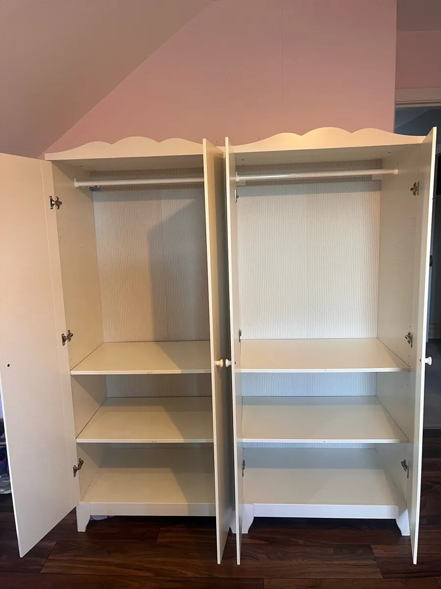 Children’s Wardrobes - Image 2
