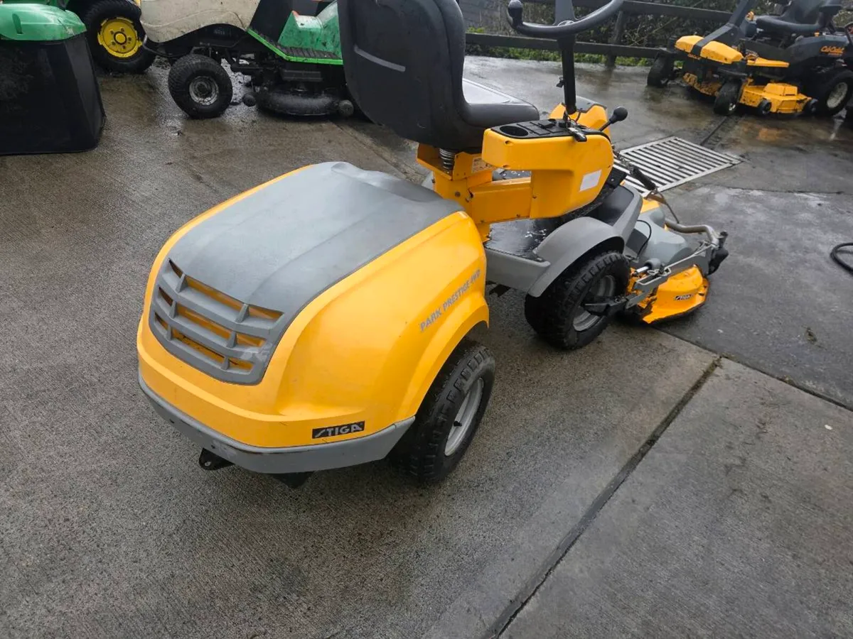 Stiga lawnmower for sale - Image 4
