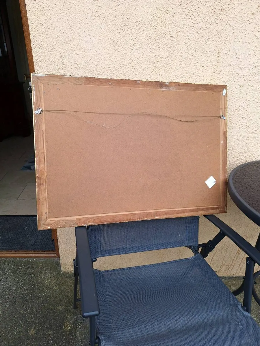 Old gold framed bevelled mirror - Image 2