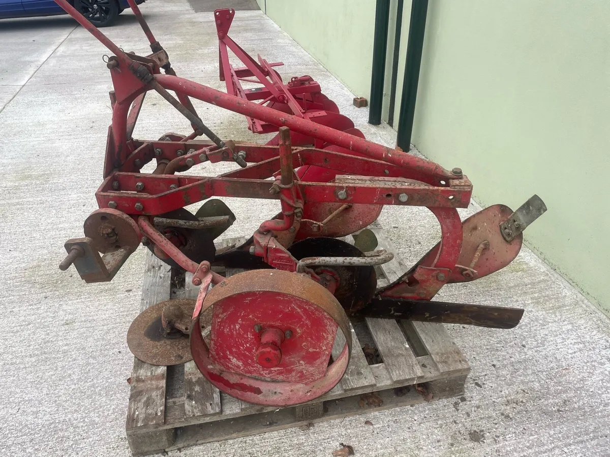 Ploughs - Image 1