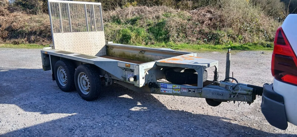 For Williams plant box. 8 by 5. - Image 2