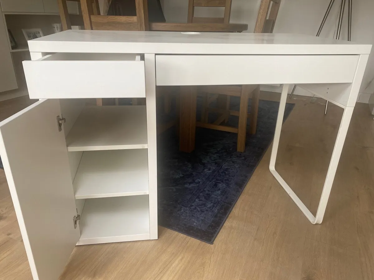 Office desk - Image 2