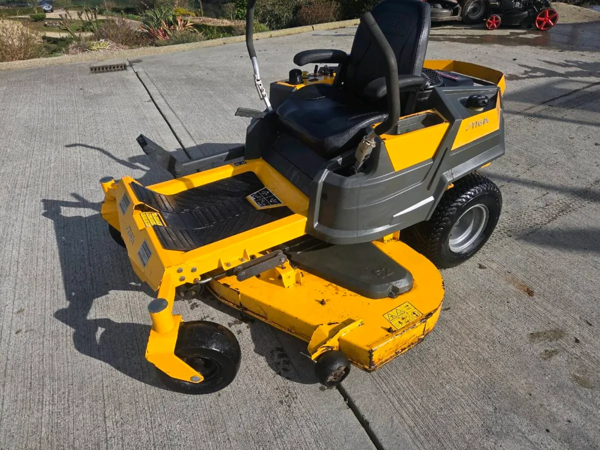 Lawnmower for sale - Image 1