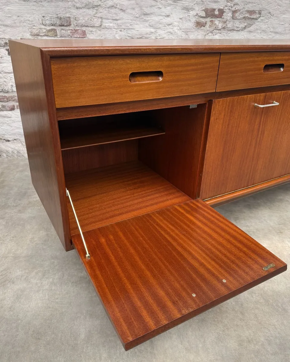 Mid-Century Sideboard - Image 3