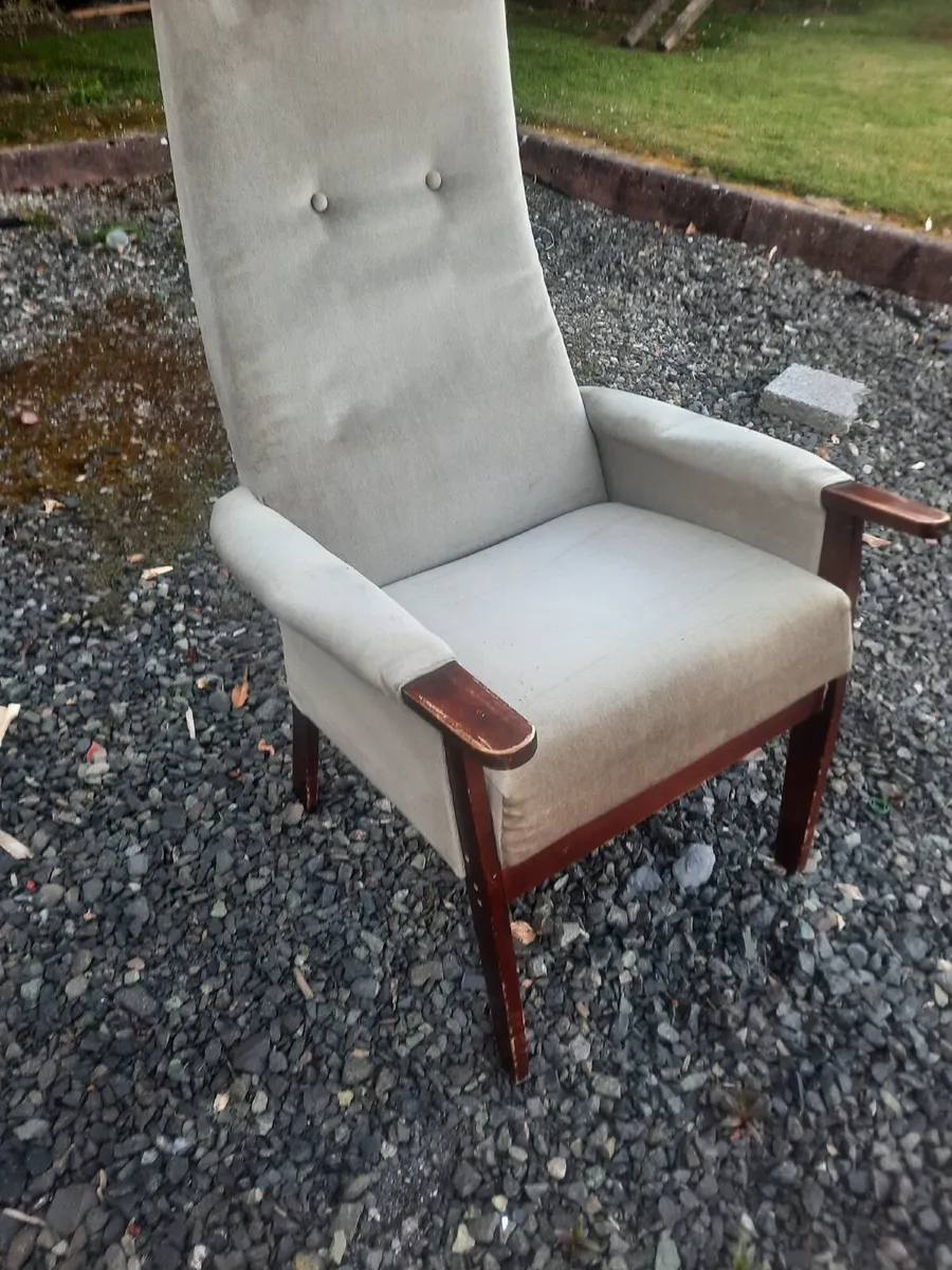 Vintage armchair - Image 2