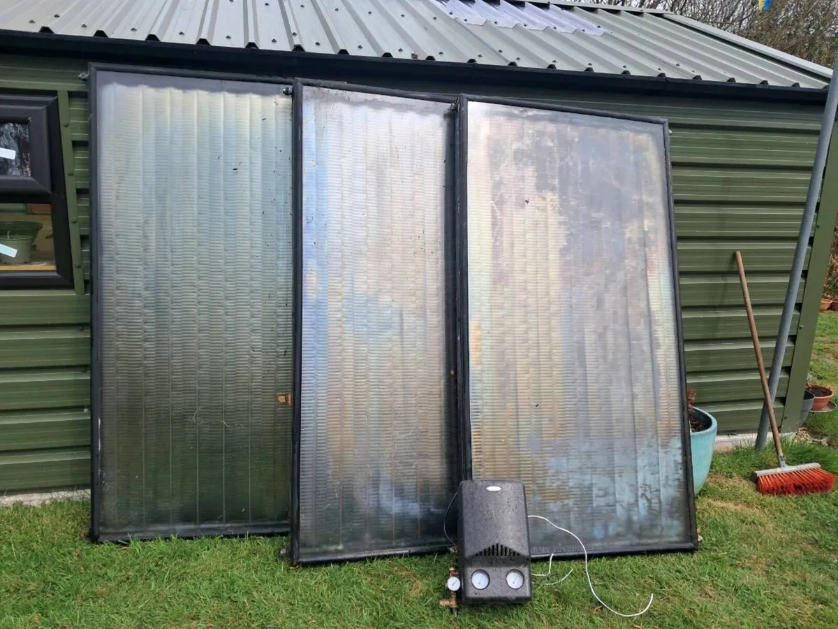 Hot water Solar / Collector panals - Image 1