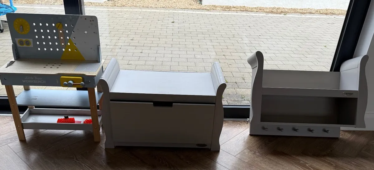 Childrens furniture - Image 1