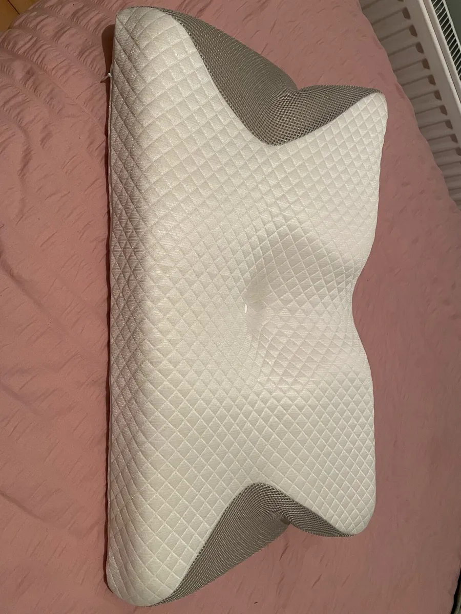 Slumbr Neck Pillow - Image 4