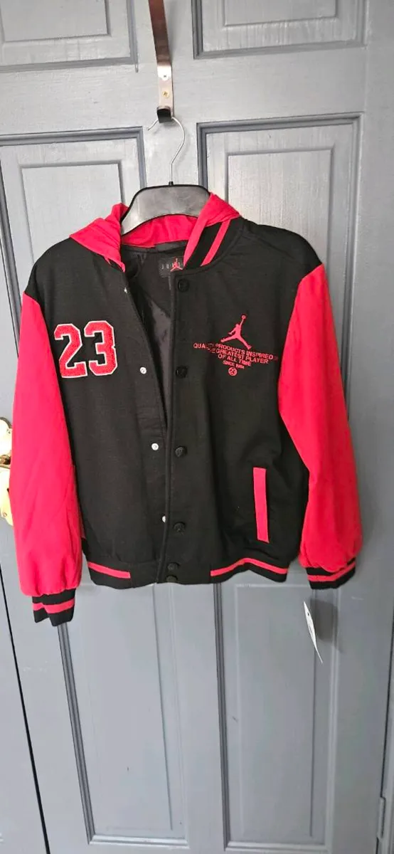 Jordans jacket age 11_12 yrs - Image 1