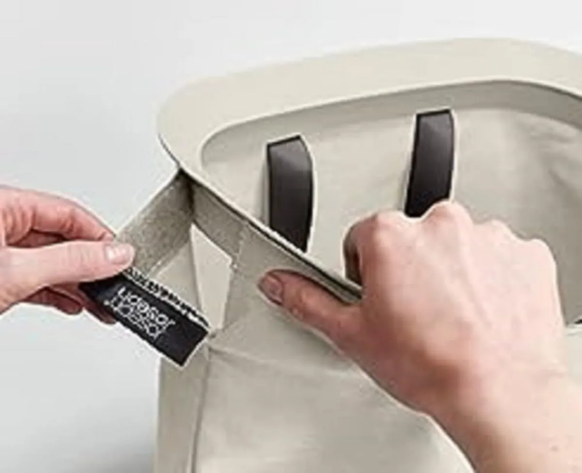 Tota 90-litre Laundry Separation Basket with lid - Image 3