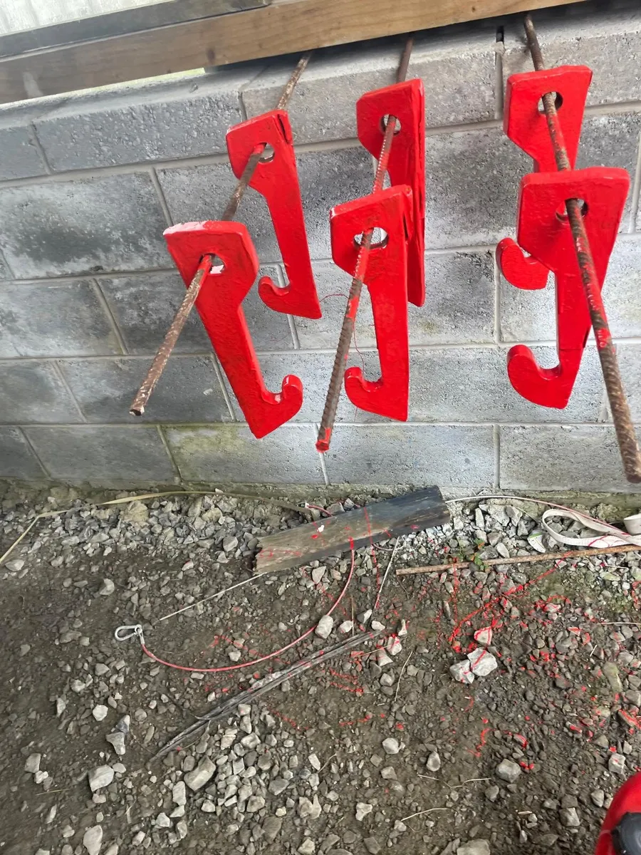 Tanco loader brackets