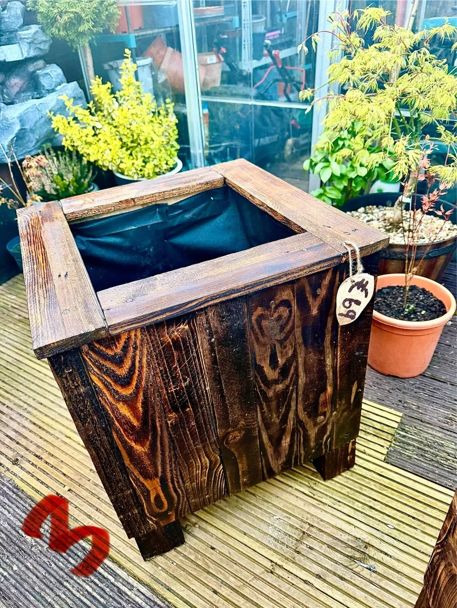 Flower boxes  planters - Image 3