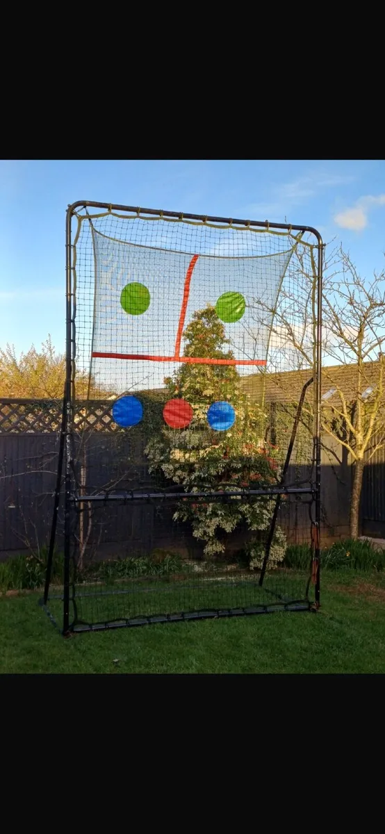 Football Rebounder
