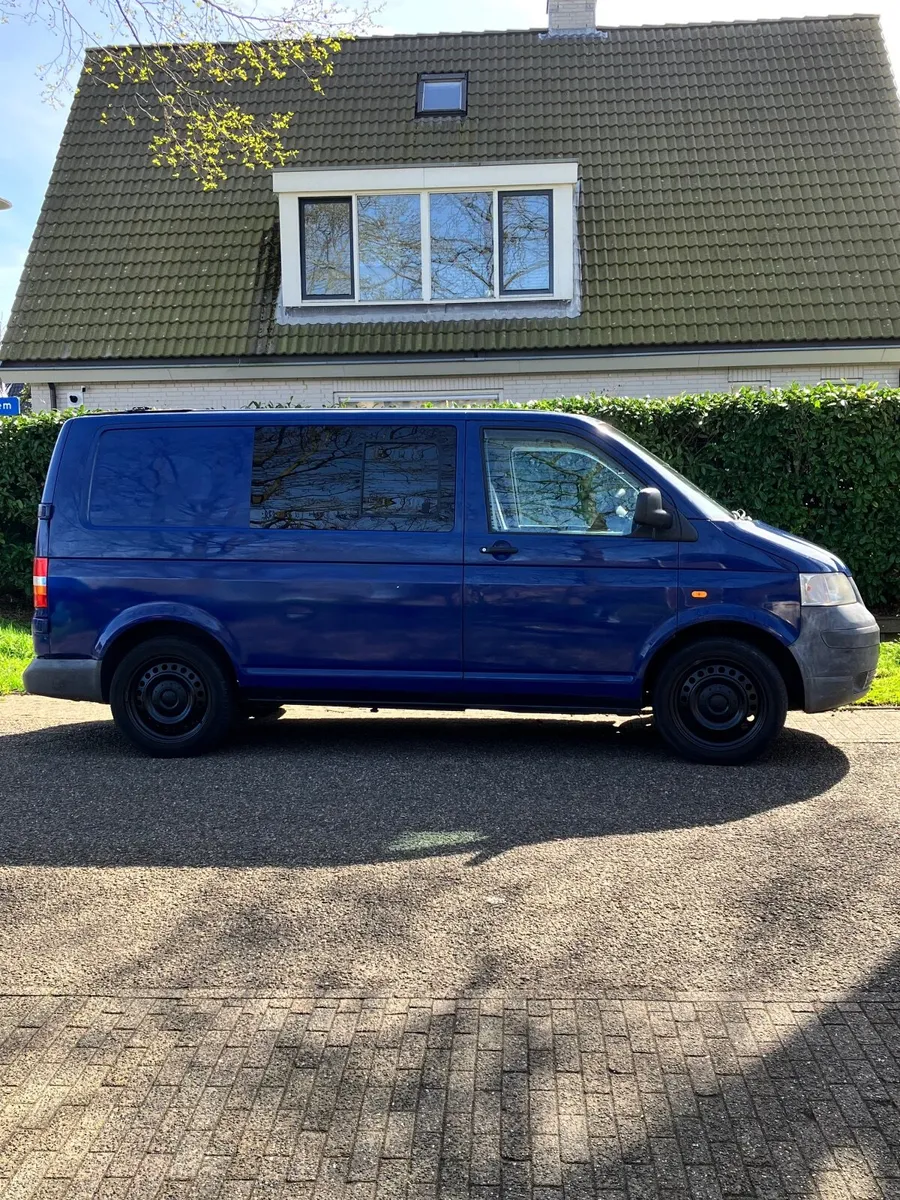 Volkswagen T5 Campervan 2.5TDI - Image 1