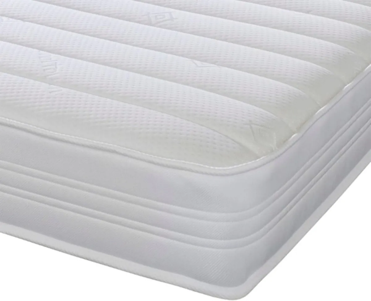 White Sirocco Hybrid Small Single Mattress (75 x - Image 1