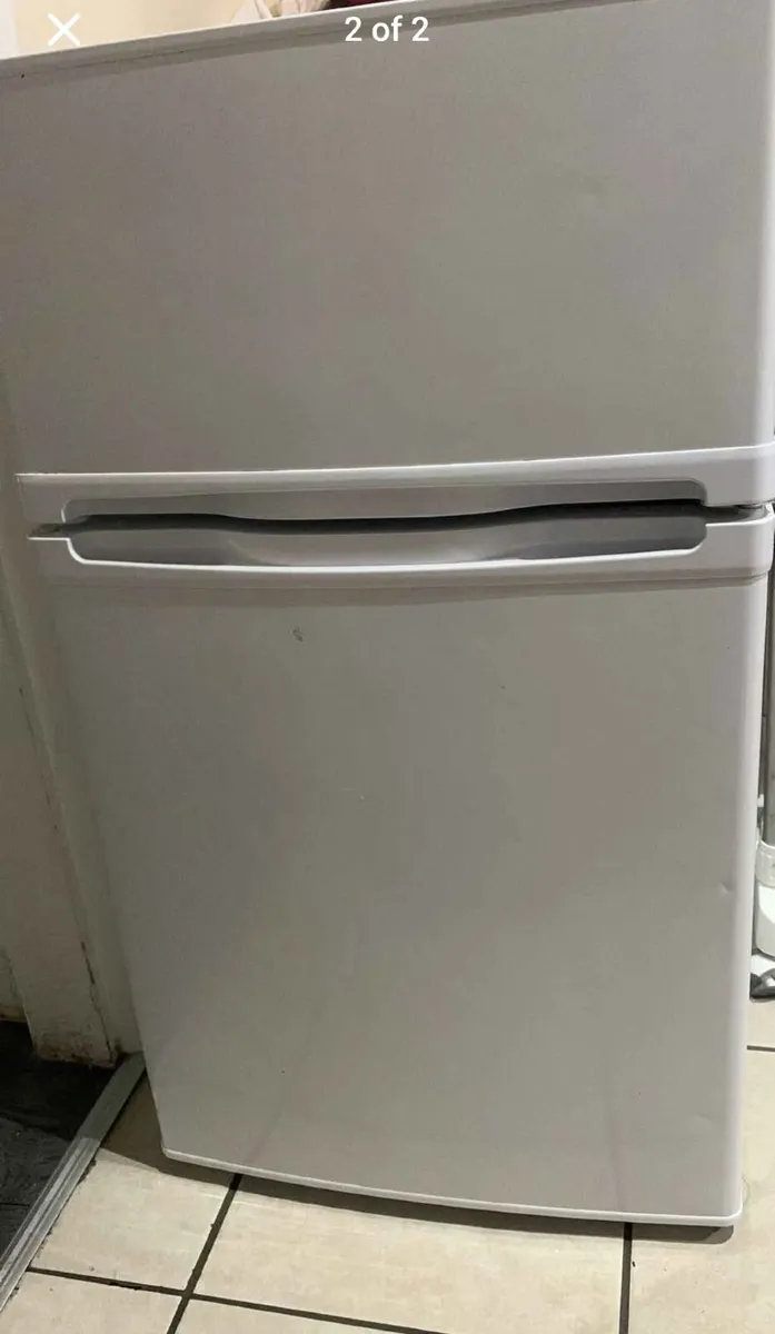 Under counter fridge freezer - Image 2