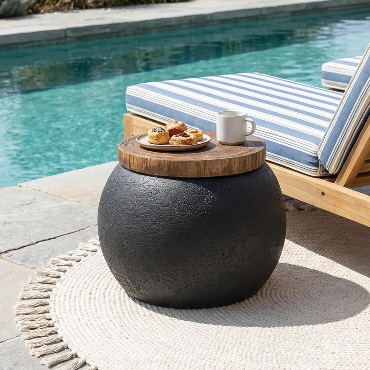 Outdoor Side Table Concrete Accent End Jar Shaped - Image 2
