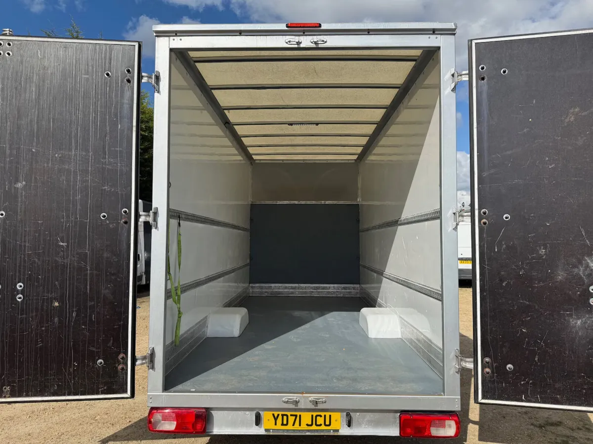 2021 Volkswagen Crafter Low Loader Van (New Body) - Image 2