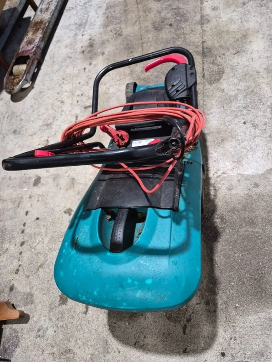 Bosch electric lawnmower - Image 4