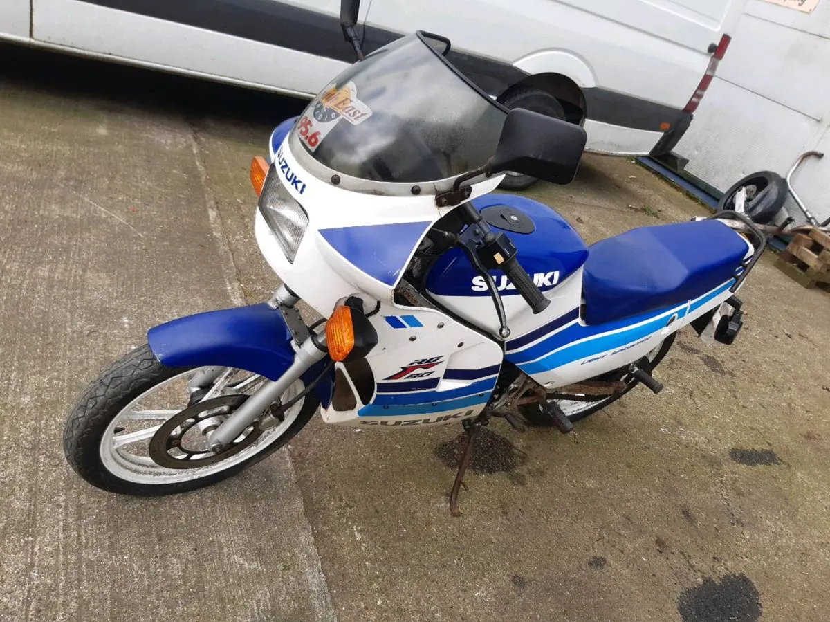 SUZUKI RG 80 GAMMA COMPLETE RESTORATION PROJECT - Image 4