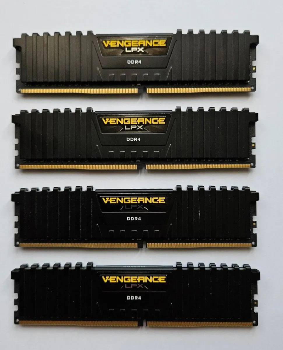 ASUS ROG STRIX Z490-E GAMING-INTEL 10700K-4X8GB DD - Image 2