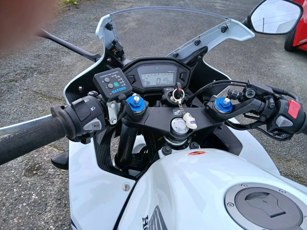 162 HONDA CBR500R ABS - Image 4