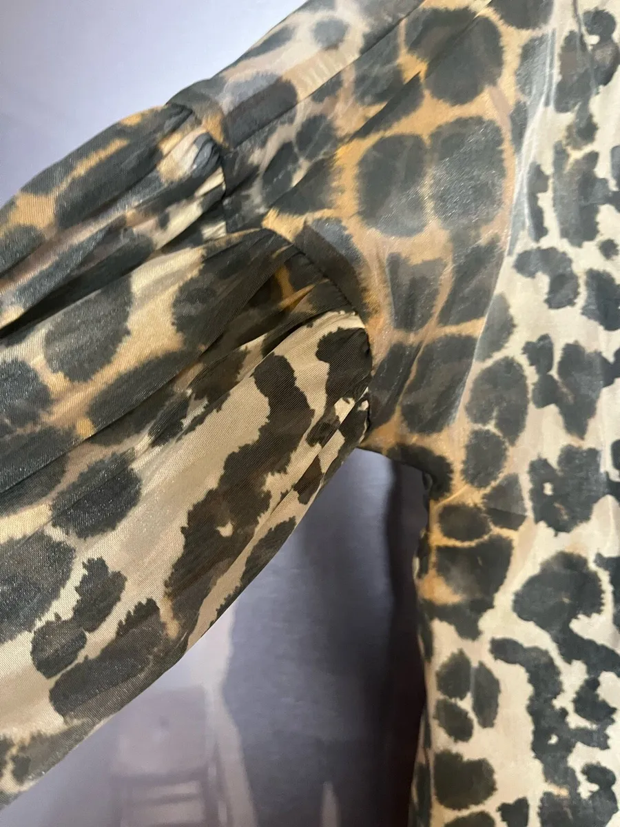 Marks and Spencer’s blouse - Image 4