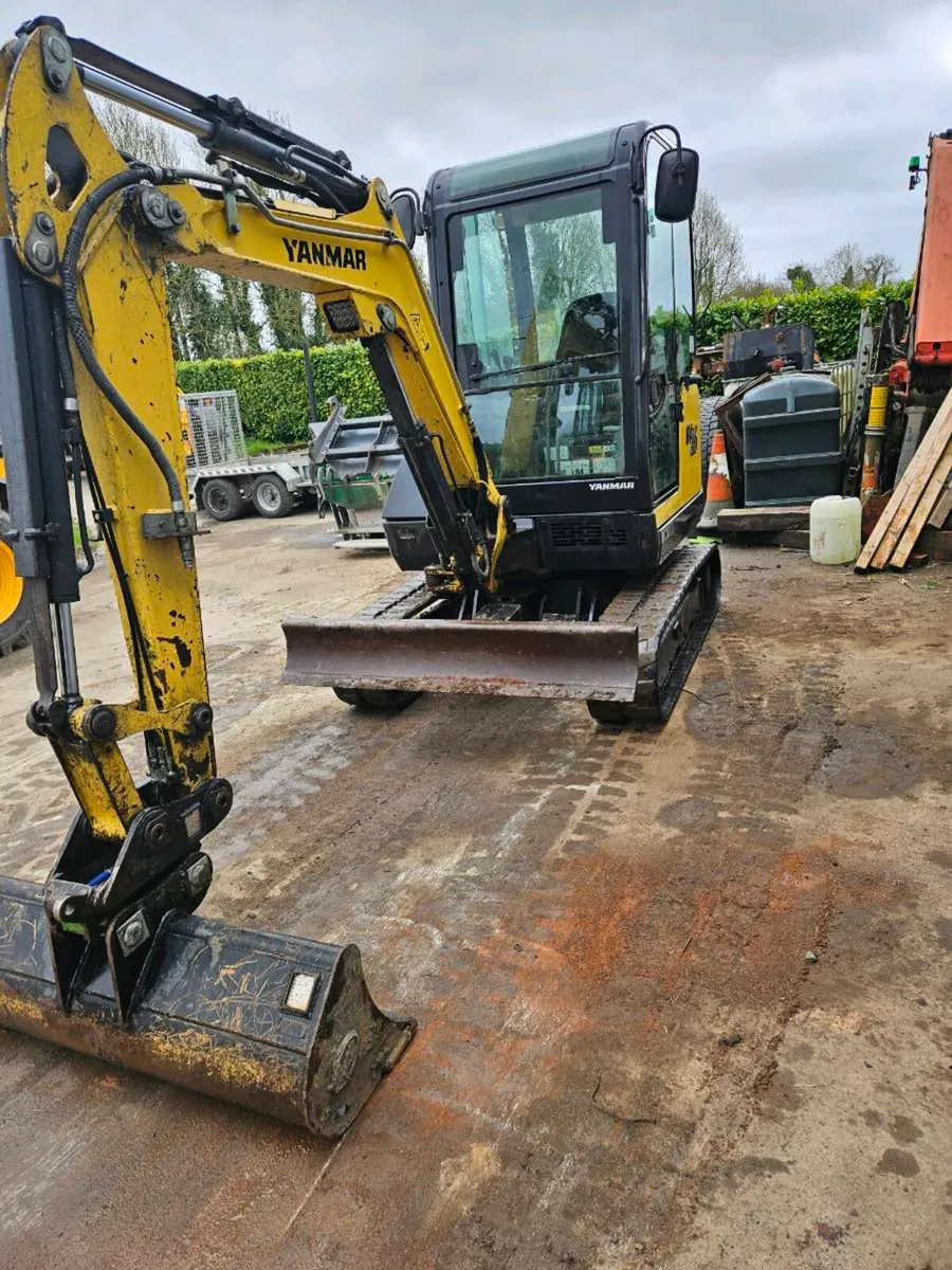 Yanmar SV26 - Image 4