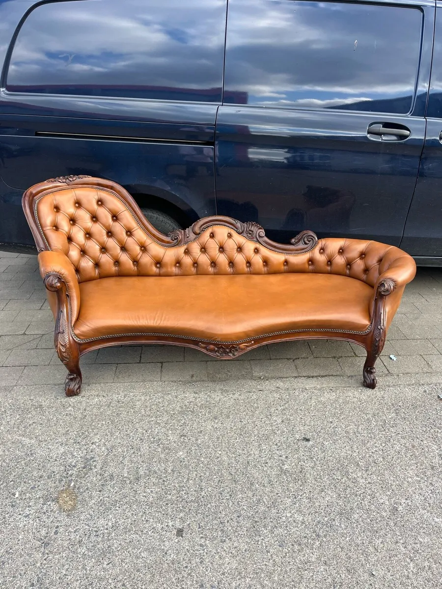 Terence clifford Antiques  Sale - Image 1