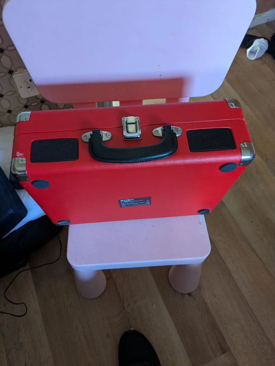 Records and record player - Image 2