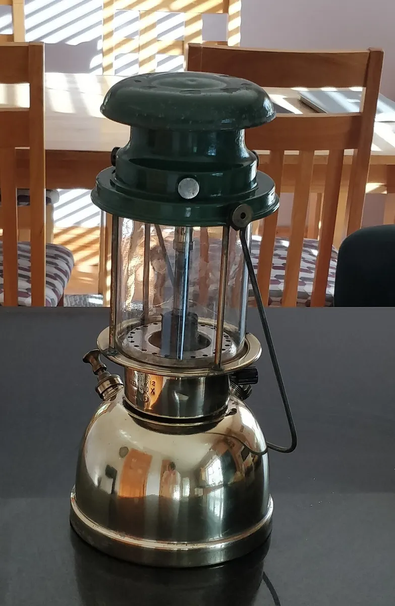 vintage army lamp - Image 1