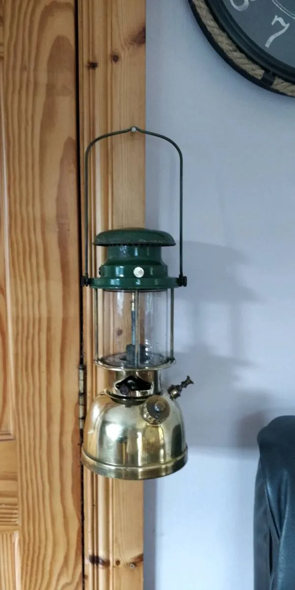 vintage army lamp - Image 4