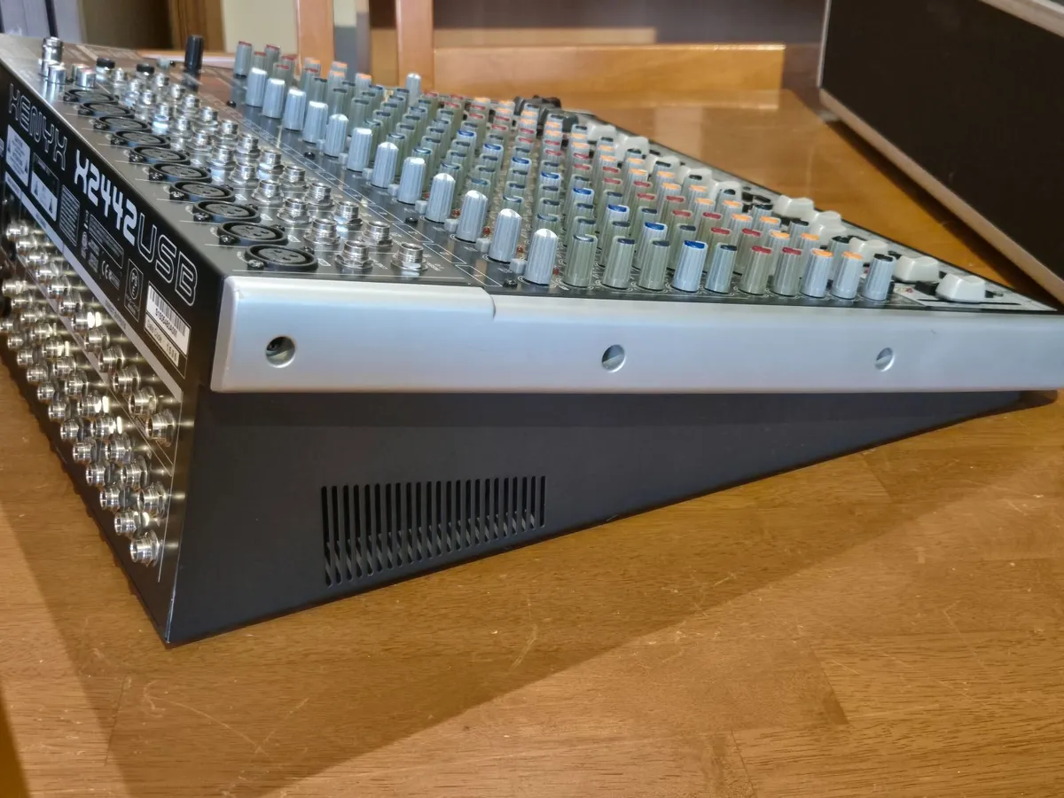 Behringer Xenyx X2442USB with case (FREE SHIPPING) - Image 4
