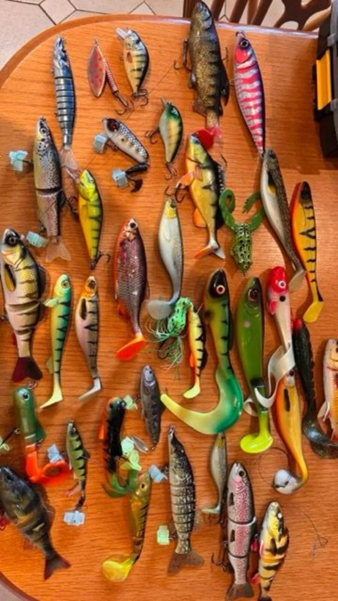 Fishing lure collection - Image 1