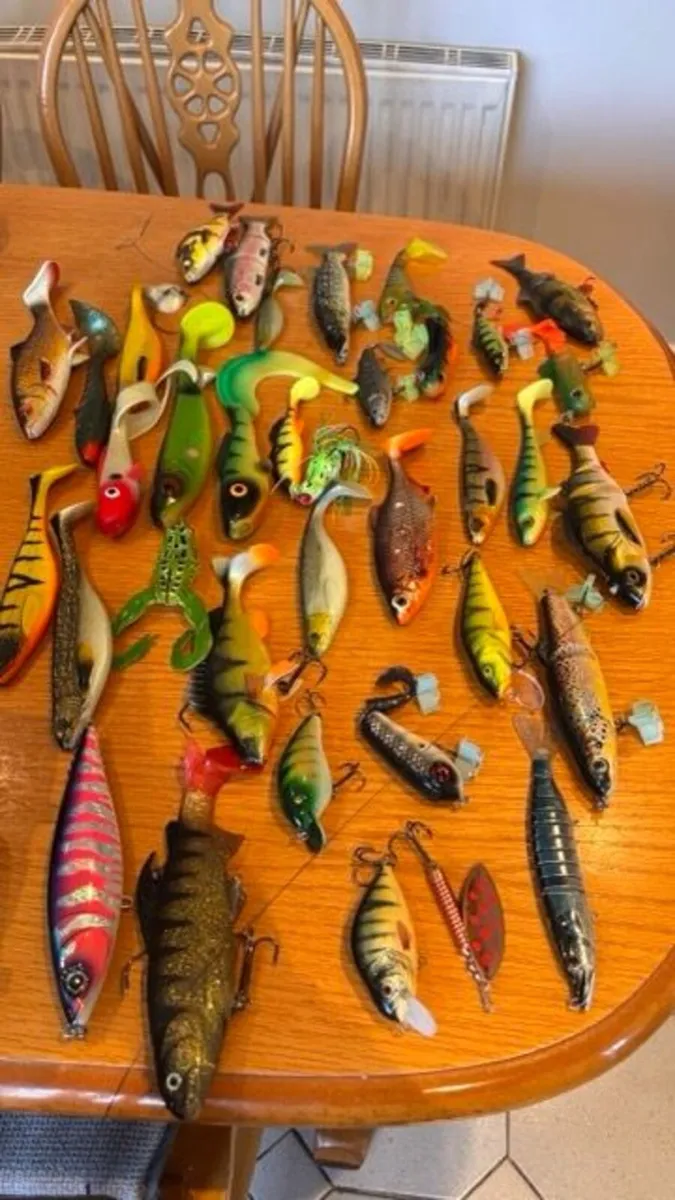 Fishing lure collection - Image 3