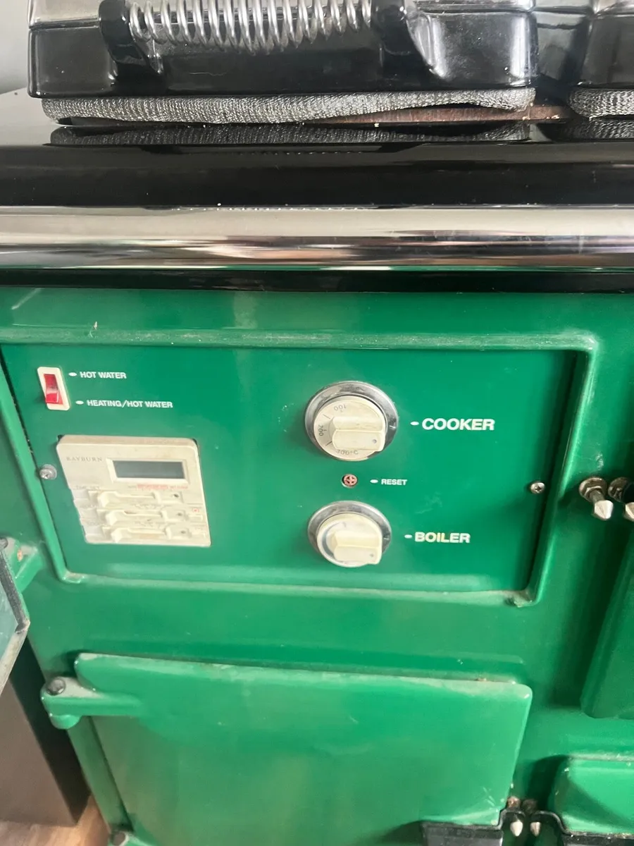 Oil fired range - Image 3