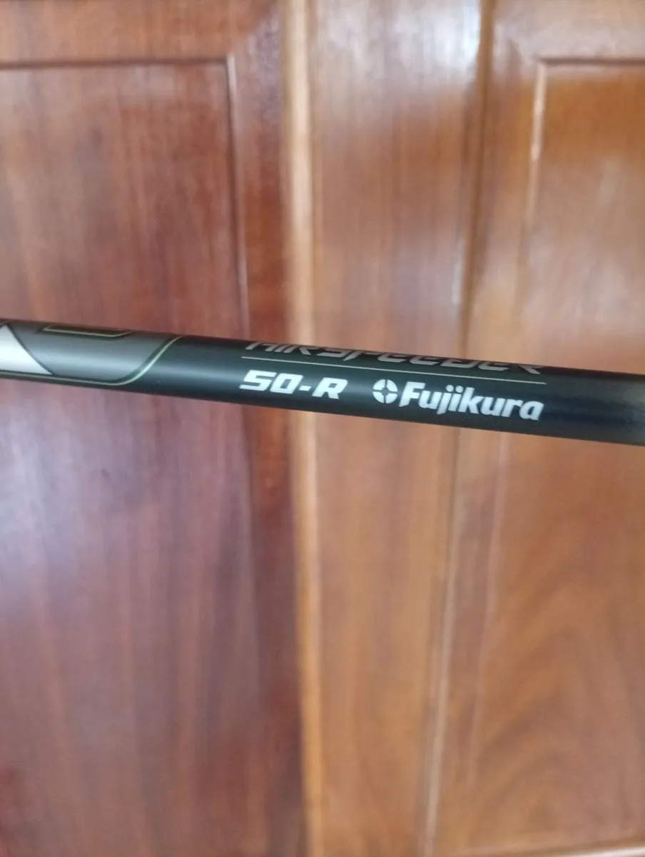 TaylorMade NEW Qi 35 10.5 Driver Reg Flex - Image 3