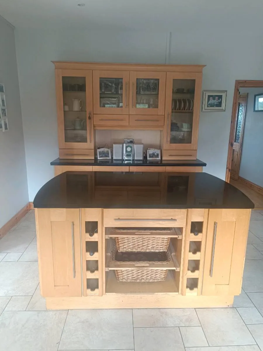 Kitchen island