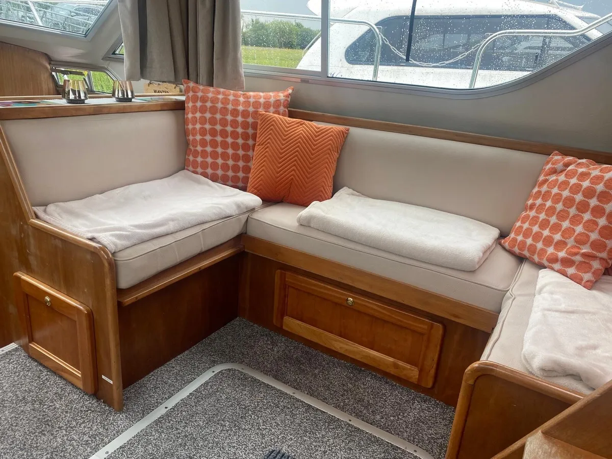 Rosebank 31 / Aquafibre hull - Image 2