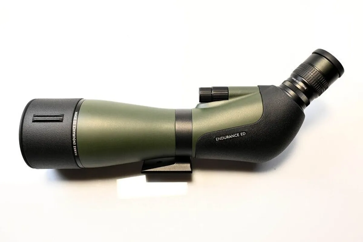 Hawke Endurance ED 25-75x85 Spotting Scope - Image 2