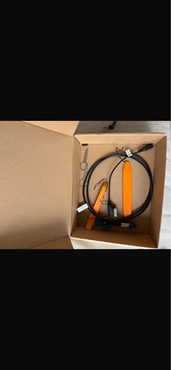 Apple/ Android CarPlay - Image 3