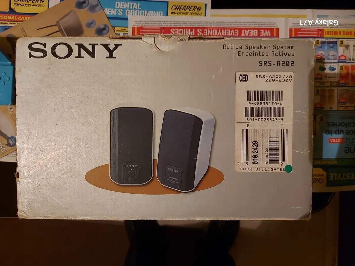 SONY Desktop Speakers, Model SRS-R202 - Image 2