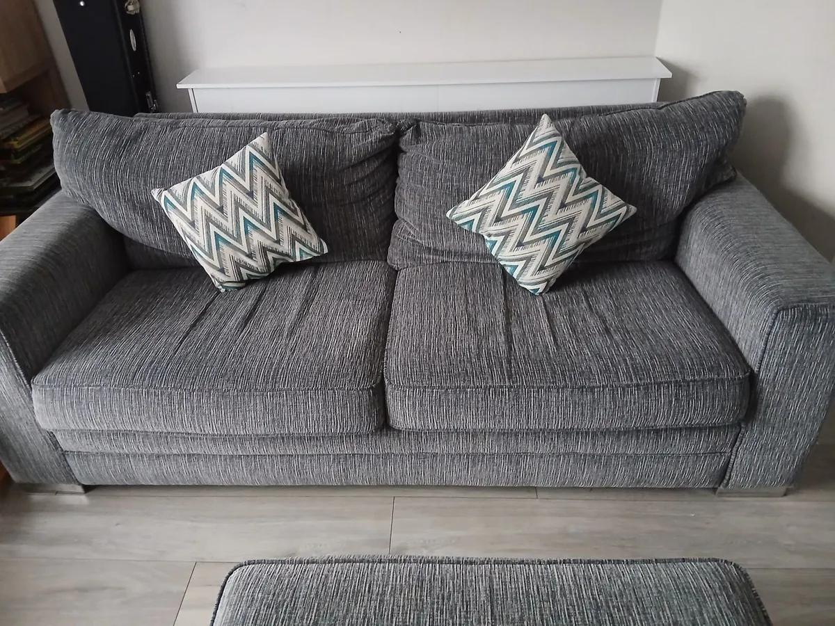 3 seater Couch with footstool - Image 1