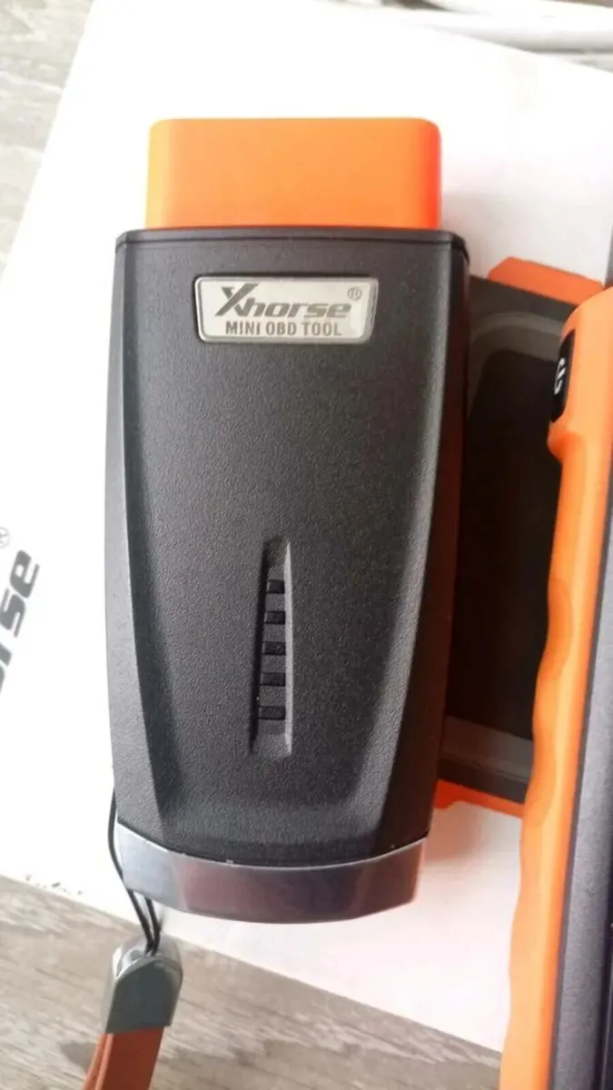 Xhorse Key Tool Max with VVDI MINI OBD - Image 4