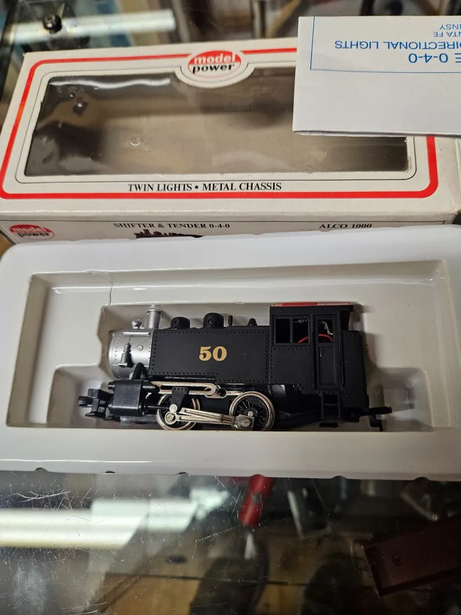 Hornby Model Power Steam Engine - Image 2