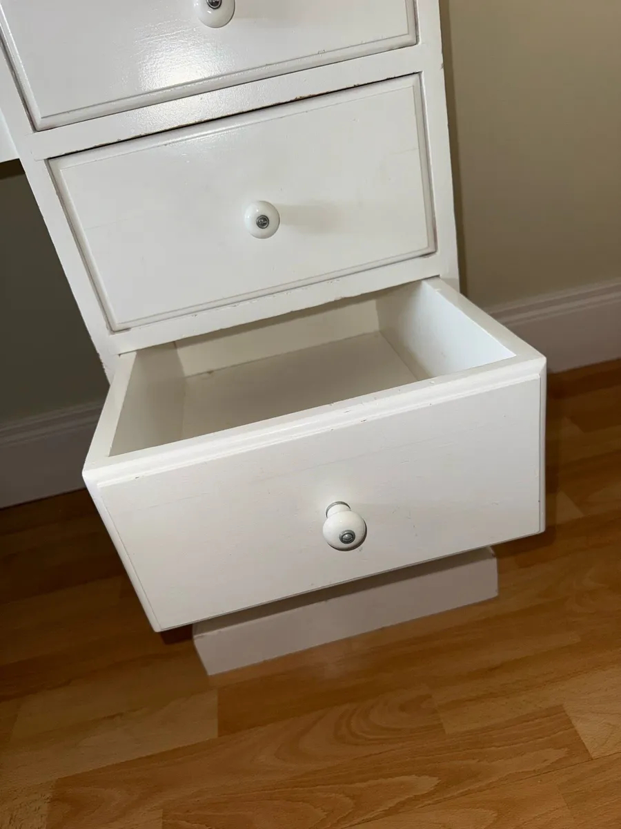 French hard wood study desk - Image 4