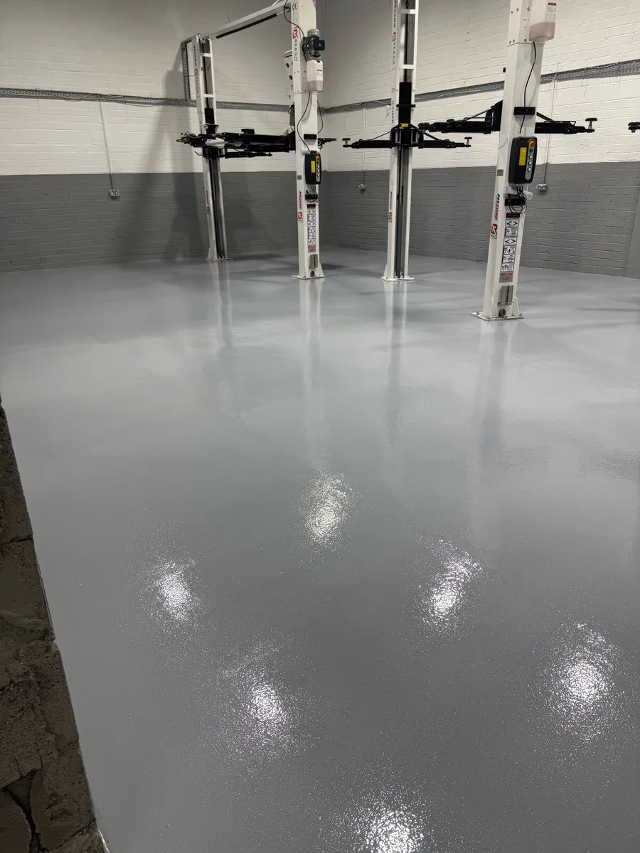 Industrial Garage Floor - Image 4